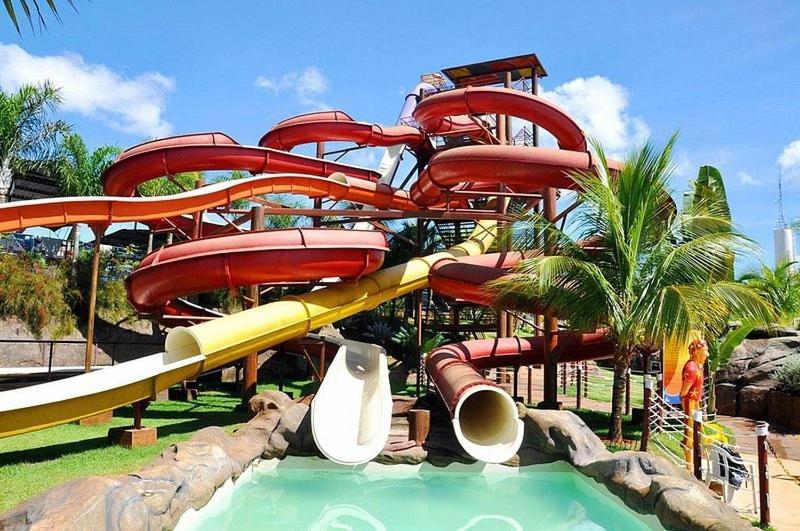 Nautico Flat Com Acesso Ao Clube Nautico Praia- Caldas Novas Exterior foto